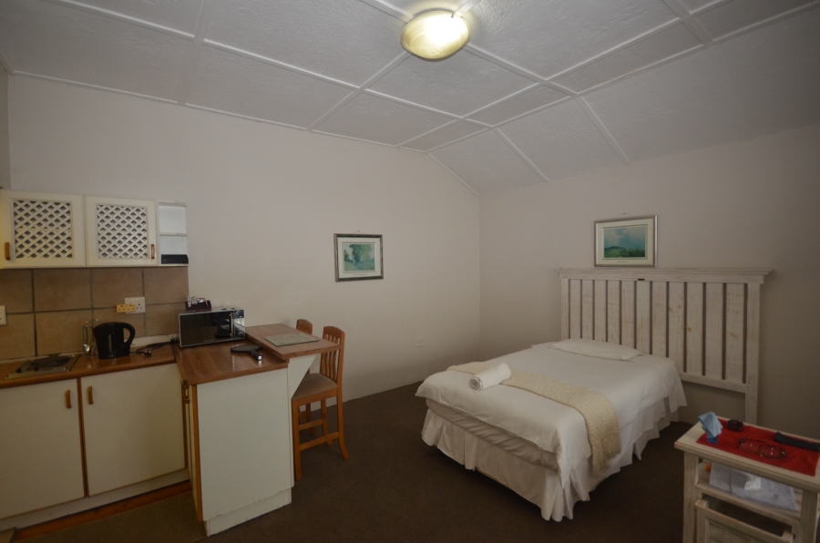 9 Bedroom Property for Sale in Nahoon Eastern Cape